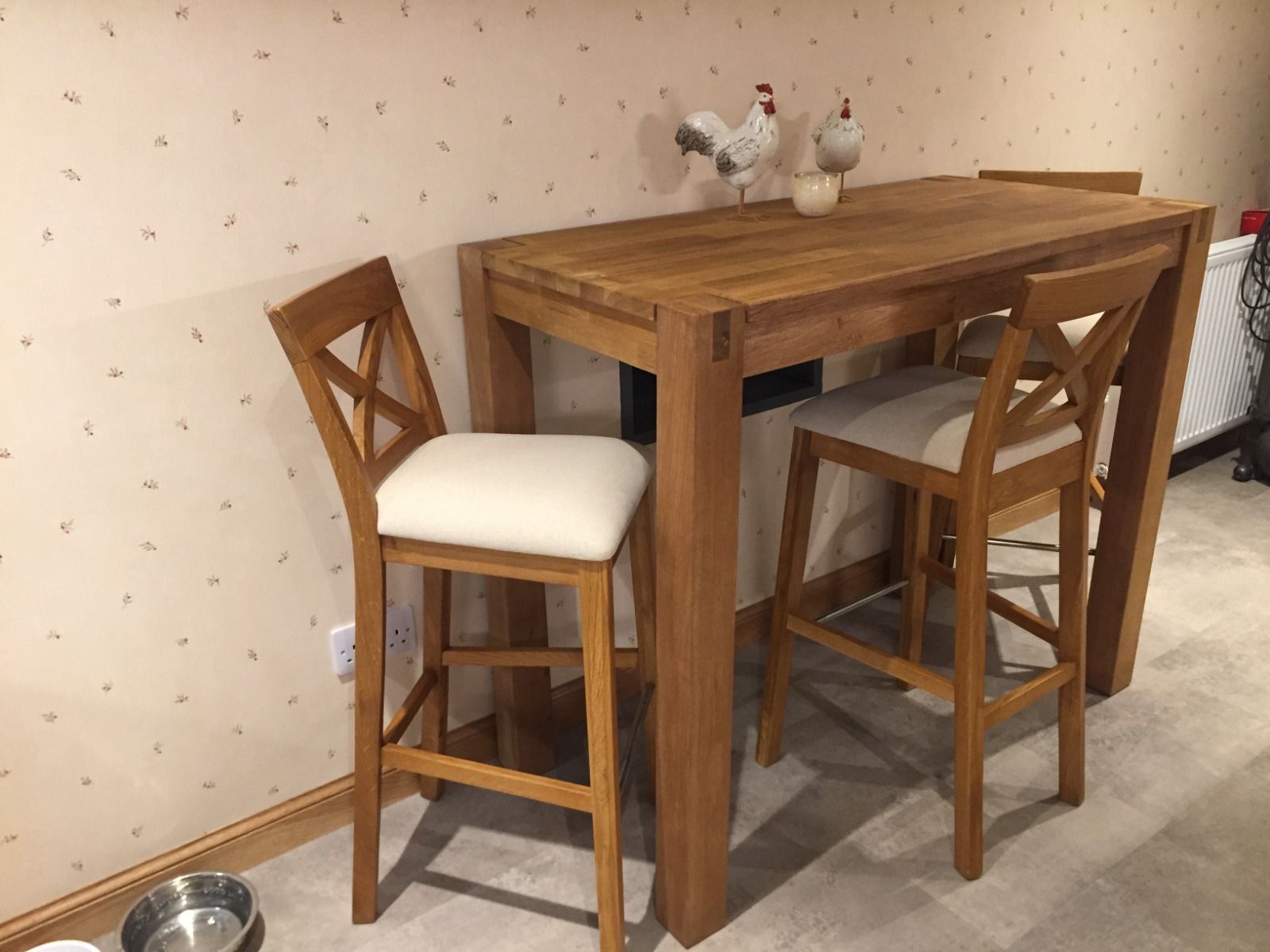 Java Cross Oak Bar Stool with Beige Linen Seat Pad - £60 OFF FLASH SALE Java Cross Oak Bar Stool with Beige Linen Seat Pad - £60 OFF FLASH SALE